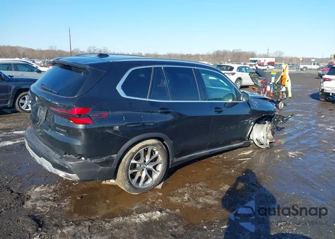 2025 BMW X5 xDrive40I из США, поврежденный, VIN 5UX23EU07S9Z80380